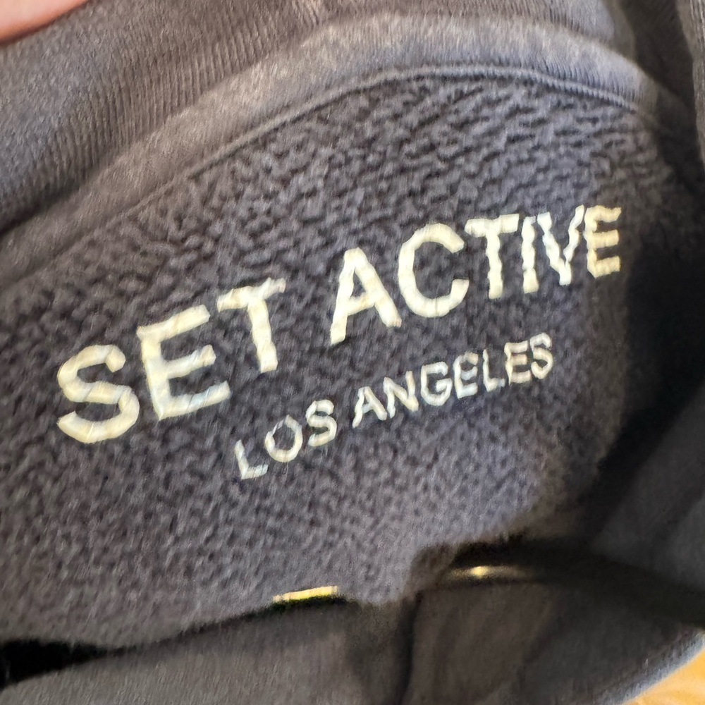 Set Active Oxford Hoodie - Picture 8 of 9